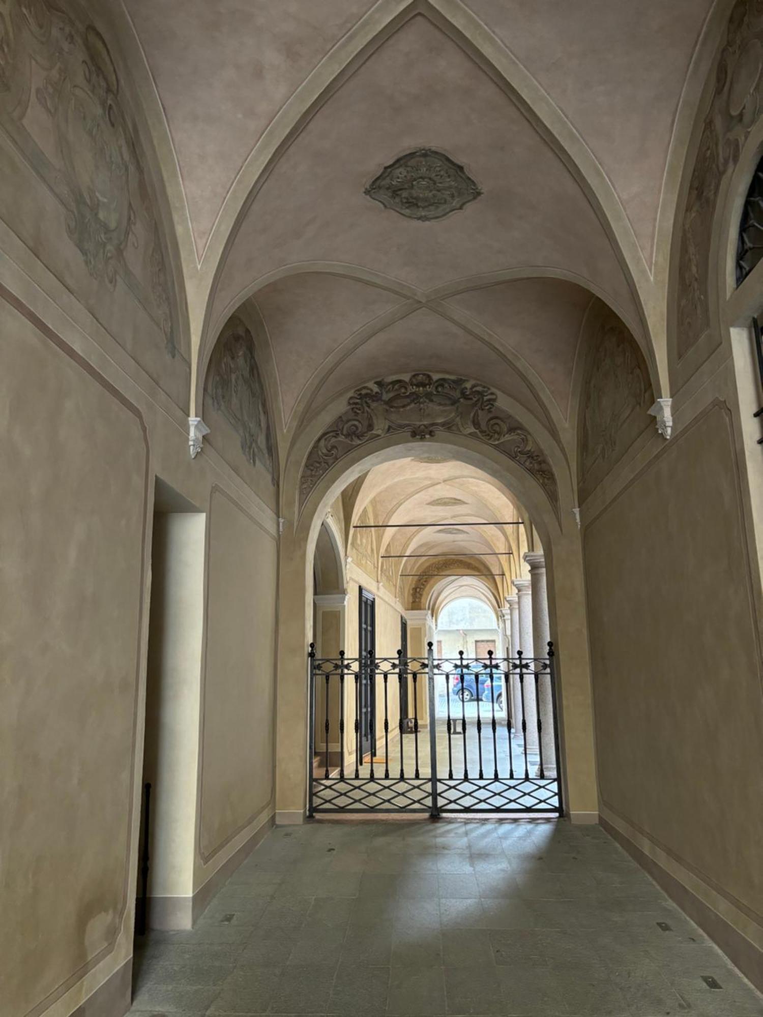 Appartamento L'Antica Colonna, In Centro Storico Parma Exterior photo