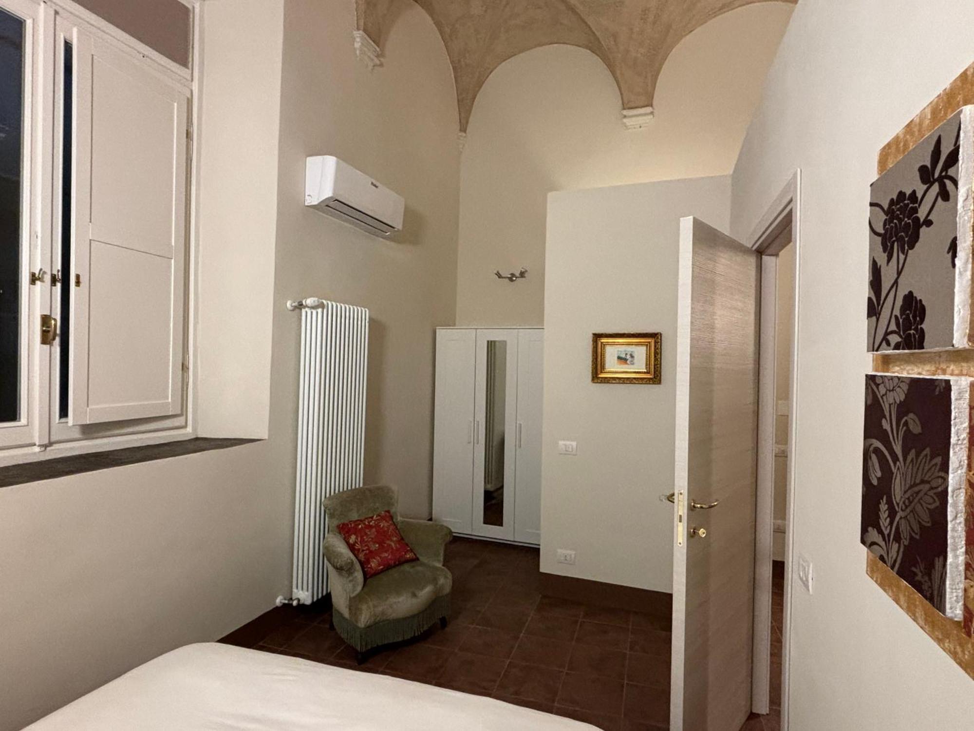 Appartamento L'Antica Colonna, In Centro Storico Parma Exterior photo